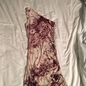 One shoulder size small short guess dress