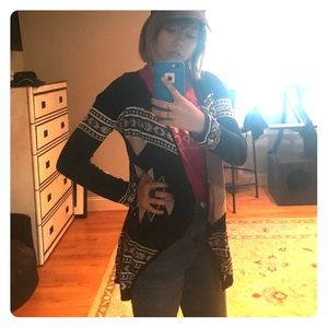 LA Hearts Long Cardigan!!! ⬆️⬆️⬆️