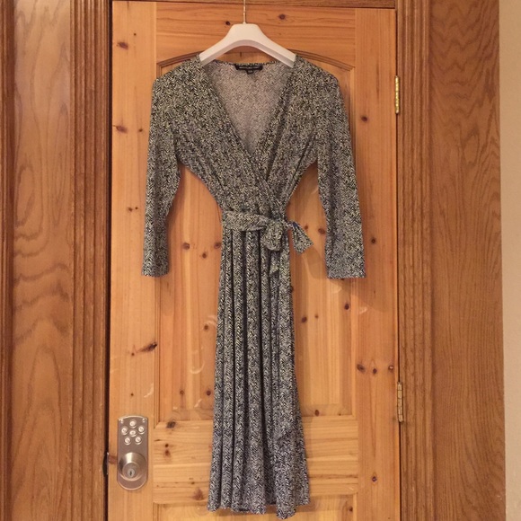 Black/White Geo Print Faux Wrap Midi Dress