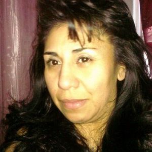 Meet your Posher, Iris