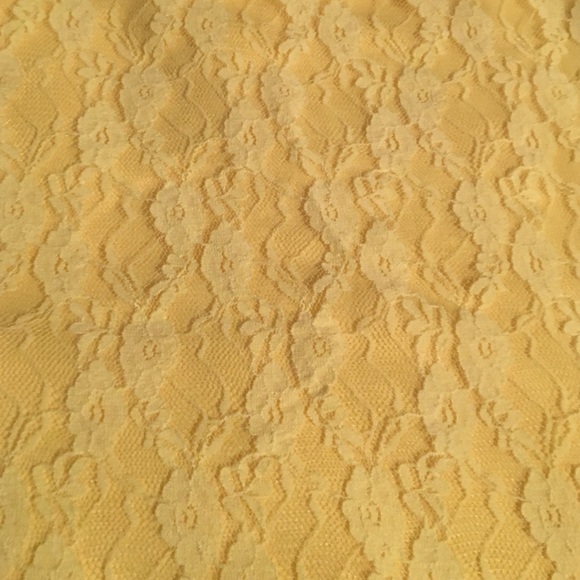 Super cute, short neon mini skirt - Picture 2 of 3