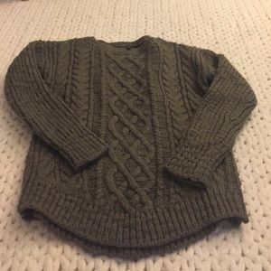 Banana Republic winter green sweater LIKE NEW