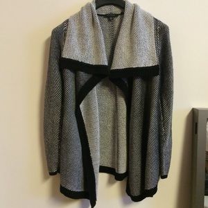 Thick draped Ann Taylor cardigan NWOT