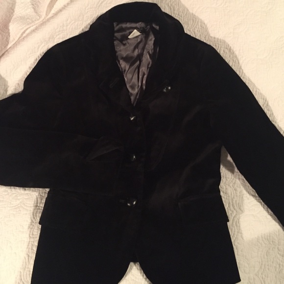 Black velvet blazer