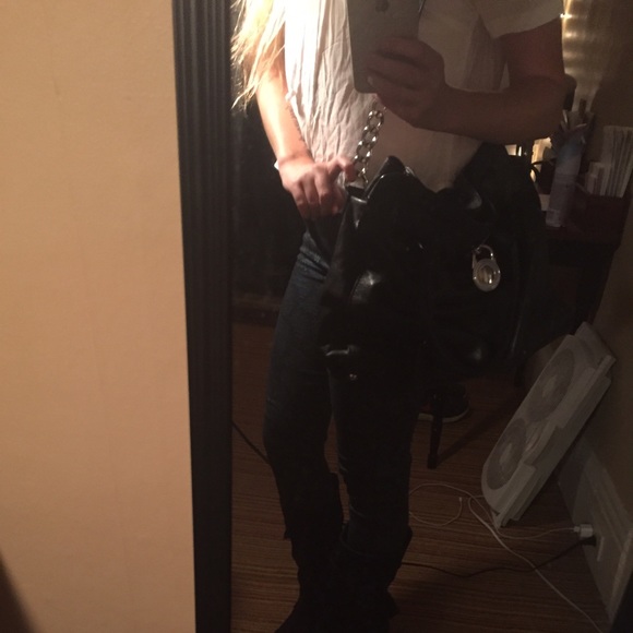 Michael Kors black leather bag ❤️ - Picture 3 of 4