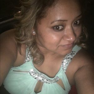 Meet your Posher, Sandra