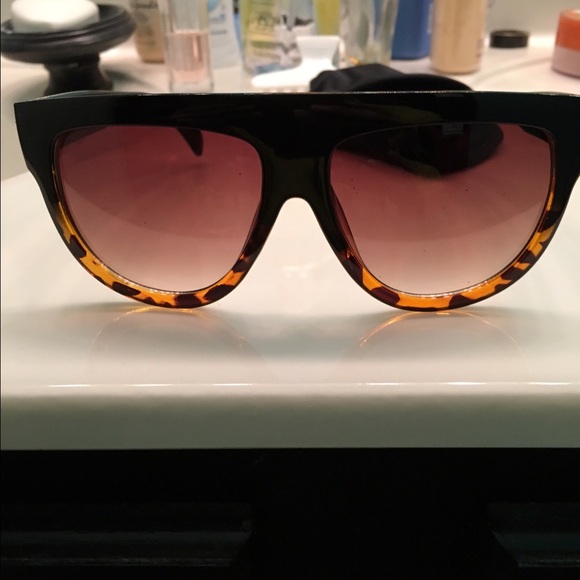 Oversized flat top, gradient aviators