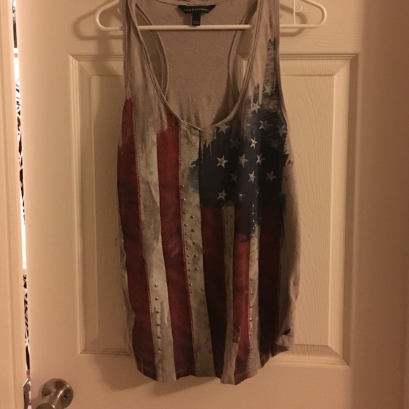 MAKE ME AN OFFER - Rock & Republic tank