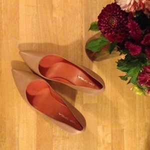 Via Spiga Beige Heels