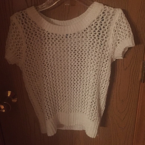 Short sleeve crocheted sweater