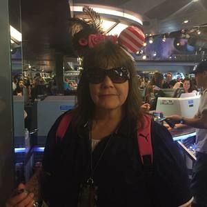 Meet your Posher, Debbie