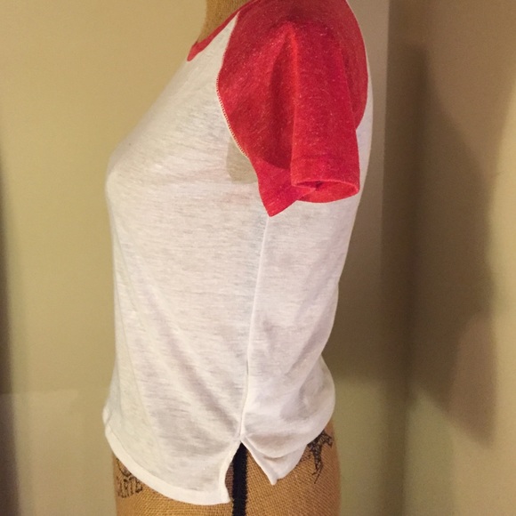 URBAN OUTFITTERS CLASSIC TEE - Picture 3 of 4