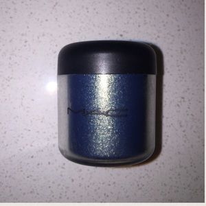 MAC Cosmetics Pigment Steel Blue