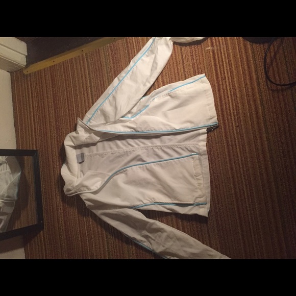 Nike white jacket ❤️ - Picture 3 of 3