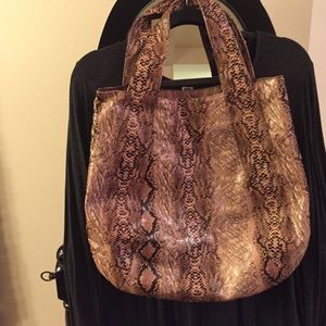 Faux leather pink snake skin shoulder bag