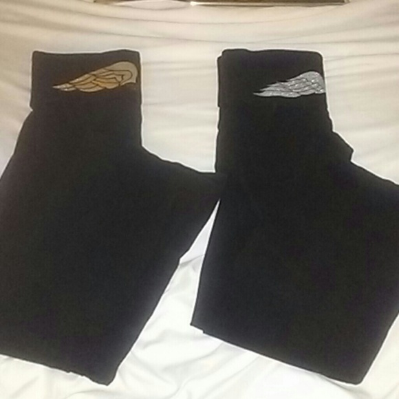 ??VS YOGA PANTS BUNDLE