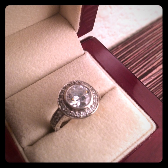 2 Carat Diamond Engagement  Ring