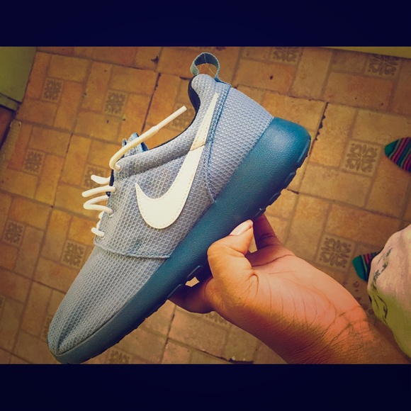 Roshe run - Picture 1 of 1