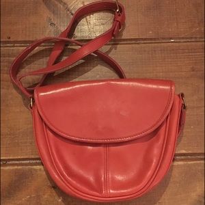 VINTAGE RED COACH😮🔥💥