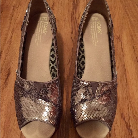 TOMS Wedges