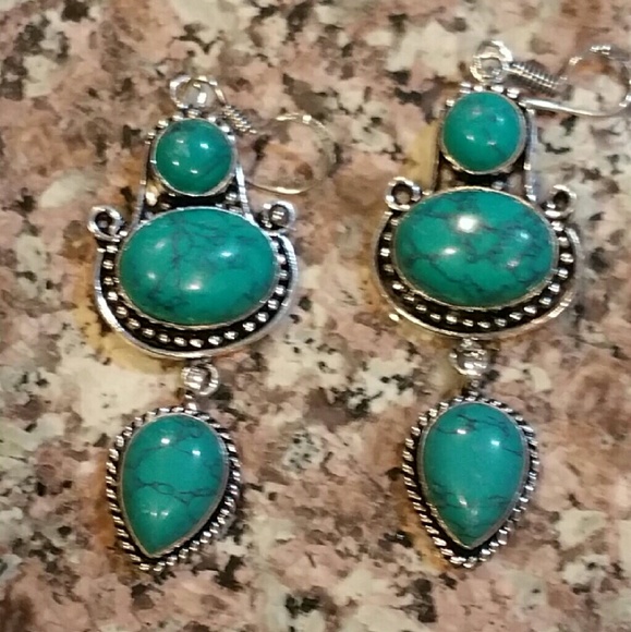 Jewelry - Genuine Turquoise Earrings