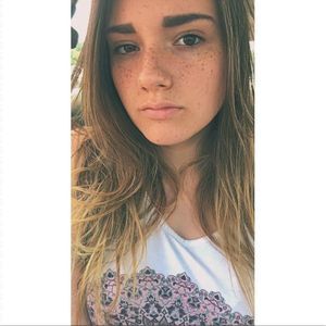 Meet your Posher, Hailey