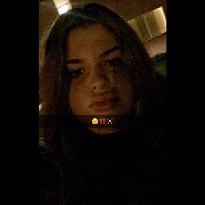 Meet your Posher, Celeste