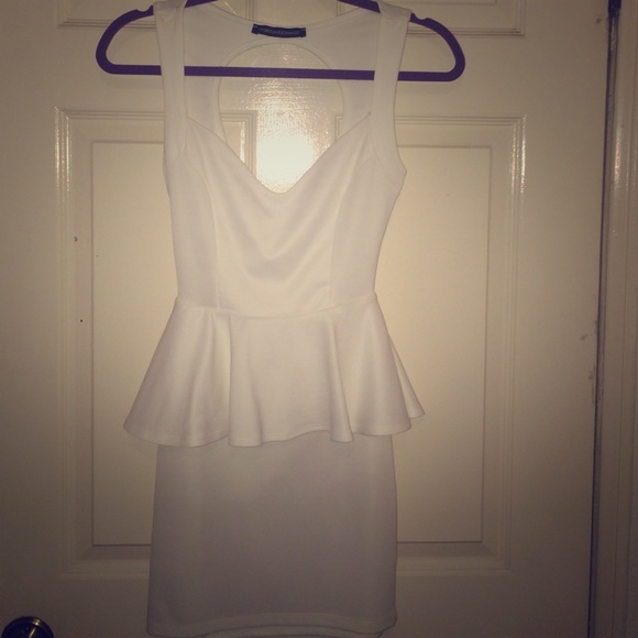 White peplum open back foreign exchange dress