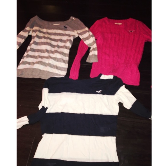 BUNDLE: Hollister & Abercrombie sweater