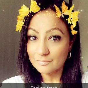 Meet your Posher, Carolyn