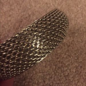 Silver textured bracelet