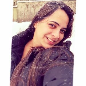 Meet your Posher, Komal