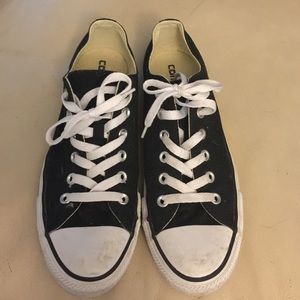 Black converse