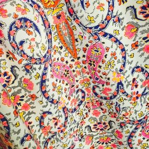 Reneec Floral tank top with lace front