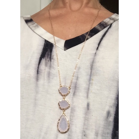 Anthropologie Jewelry - NWT Anthropologie Druzy long layering necklace