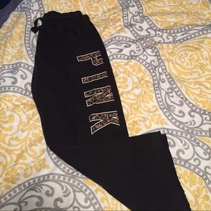 Vs leopard pants