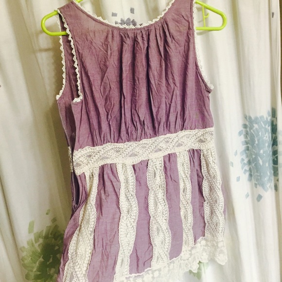 Romantic bluebird tank top with cream lacing - Picture 3 of 3