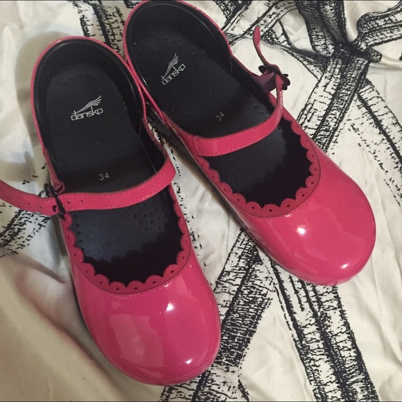 Dansko Other - Pay only 👉$15 :holiday sale