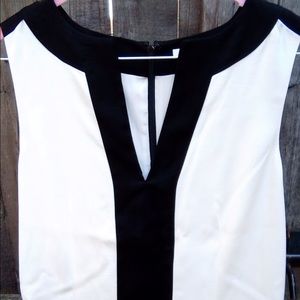 Banana republic cream and black size 8 dress