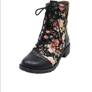 Women's boots