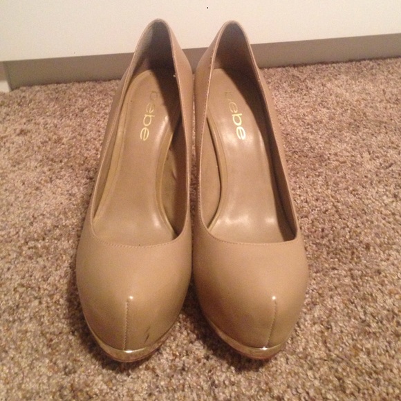 Tan heels