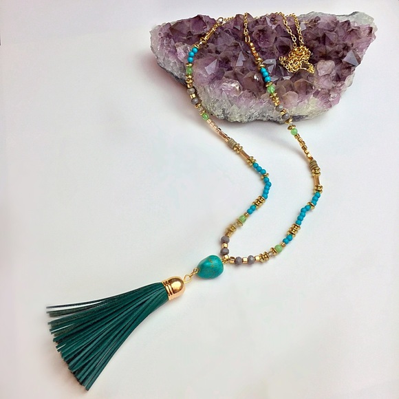 Anthropologie Jewelry - Beaded necklace with tassel fringe