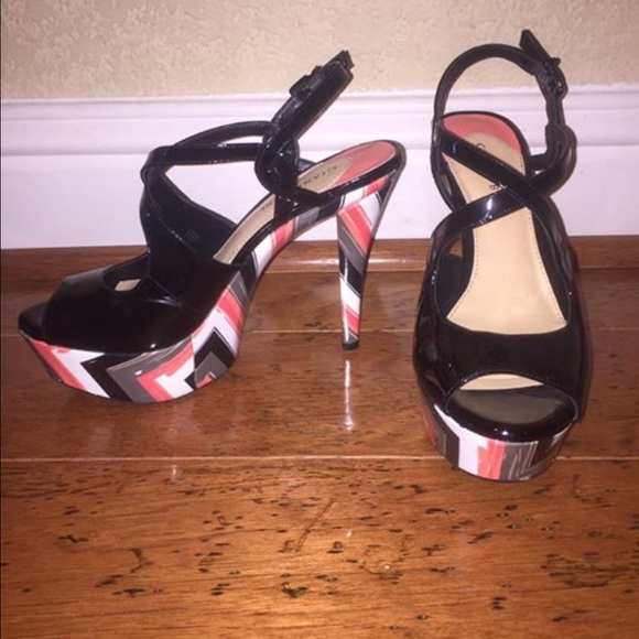 Gianni Bini Chevron heels
