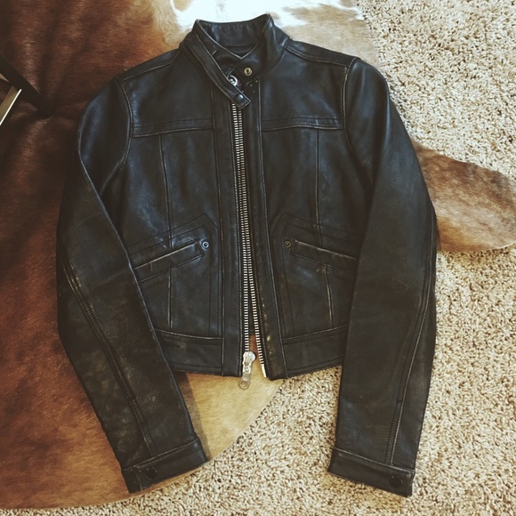 Genuine Distressed Leather Jacket (Fitted)