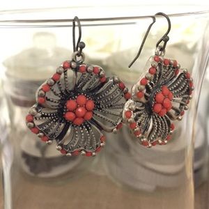 Flower earrings