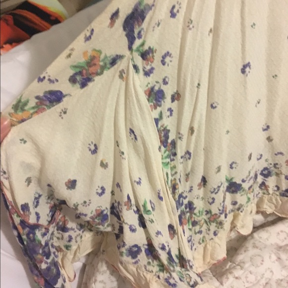 EXTRA PICS FP border print tunic!!