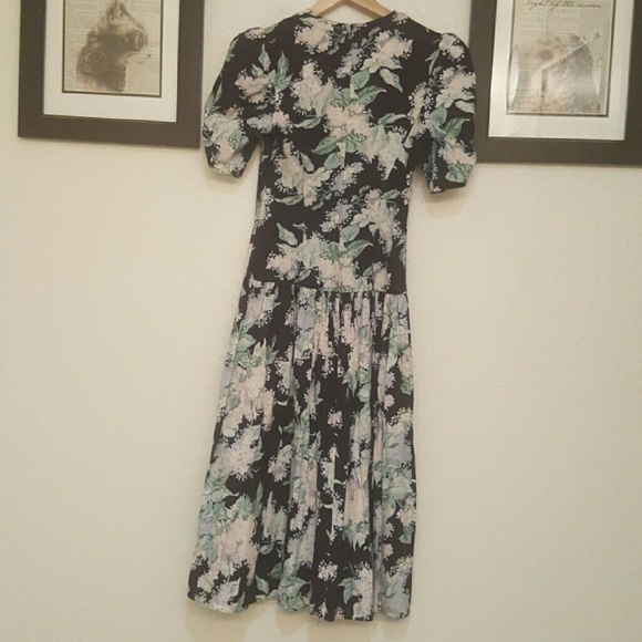 1980's Vintage "Jessica McClintok" Dress - Picture 3 of 4