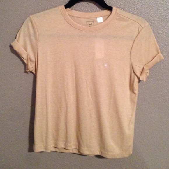 Peach crop top