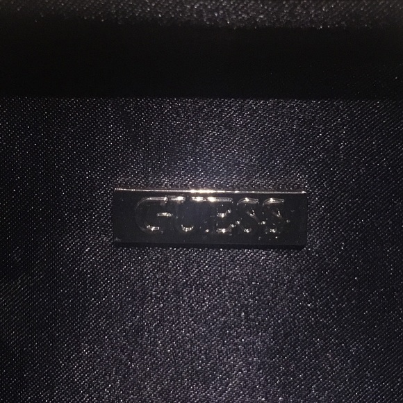 Black and gold guess clutch - Picture 3 of 3