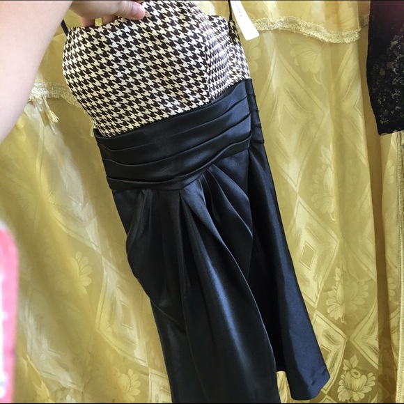 Strapless dress
